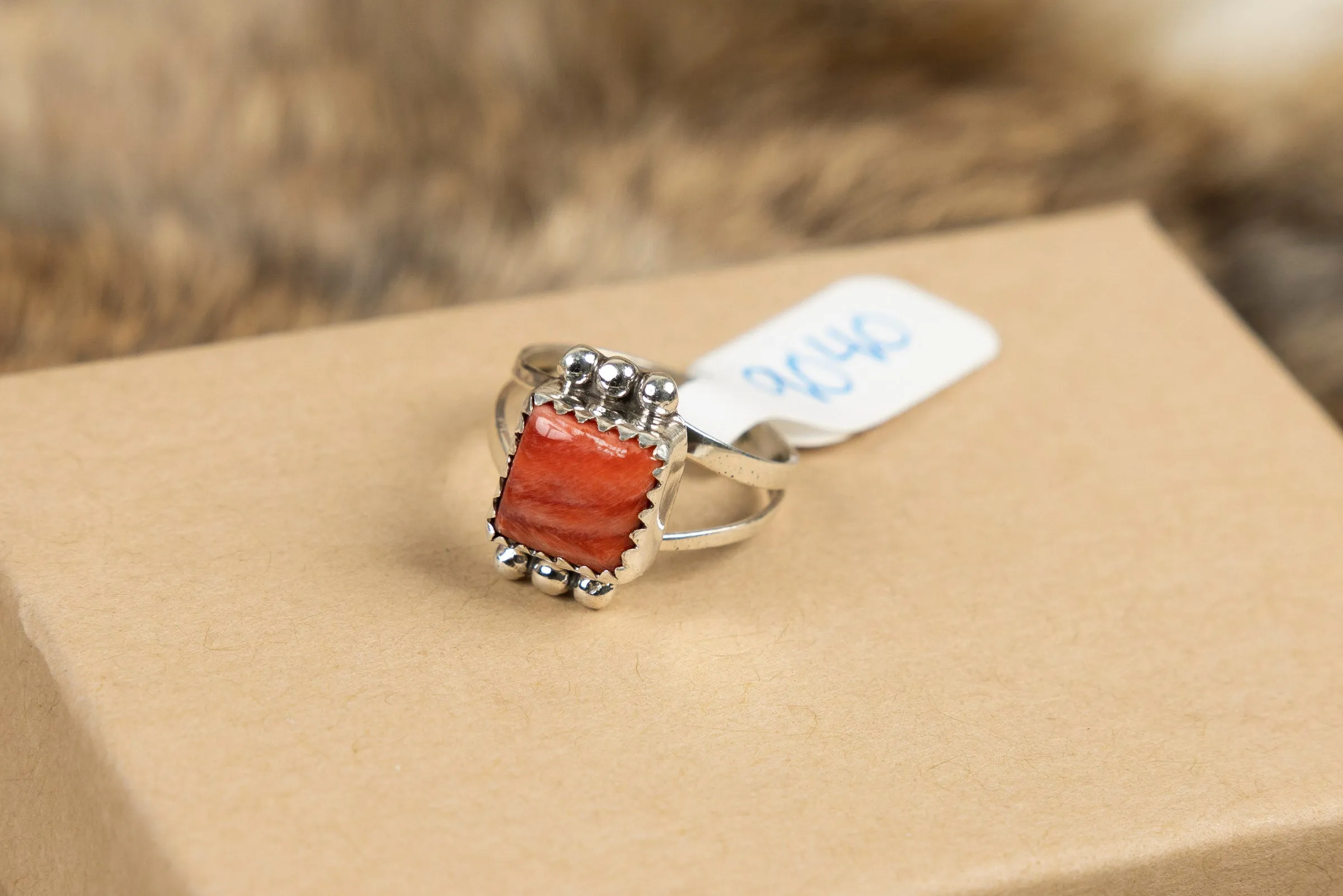 Spiny Oyster Stone Rings