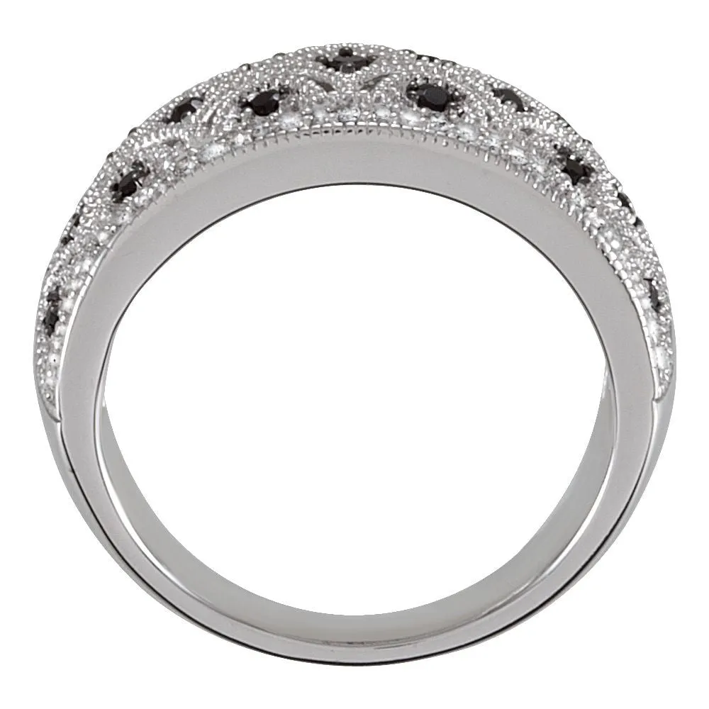 Sterling Silver Black Spinel & 1/8 CTW Diamond Ring Size 6