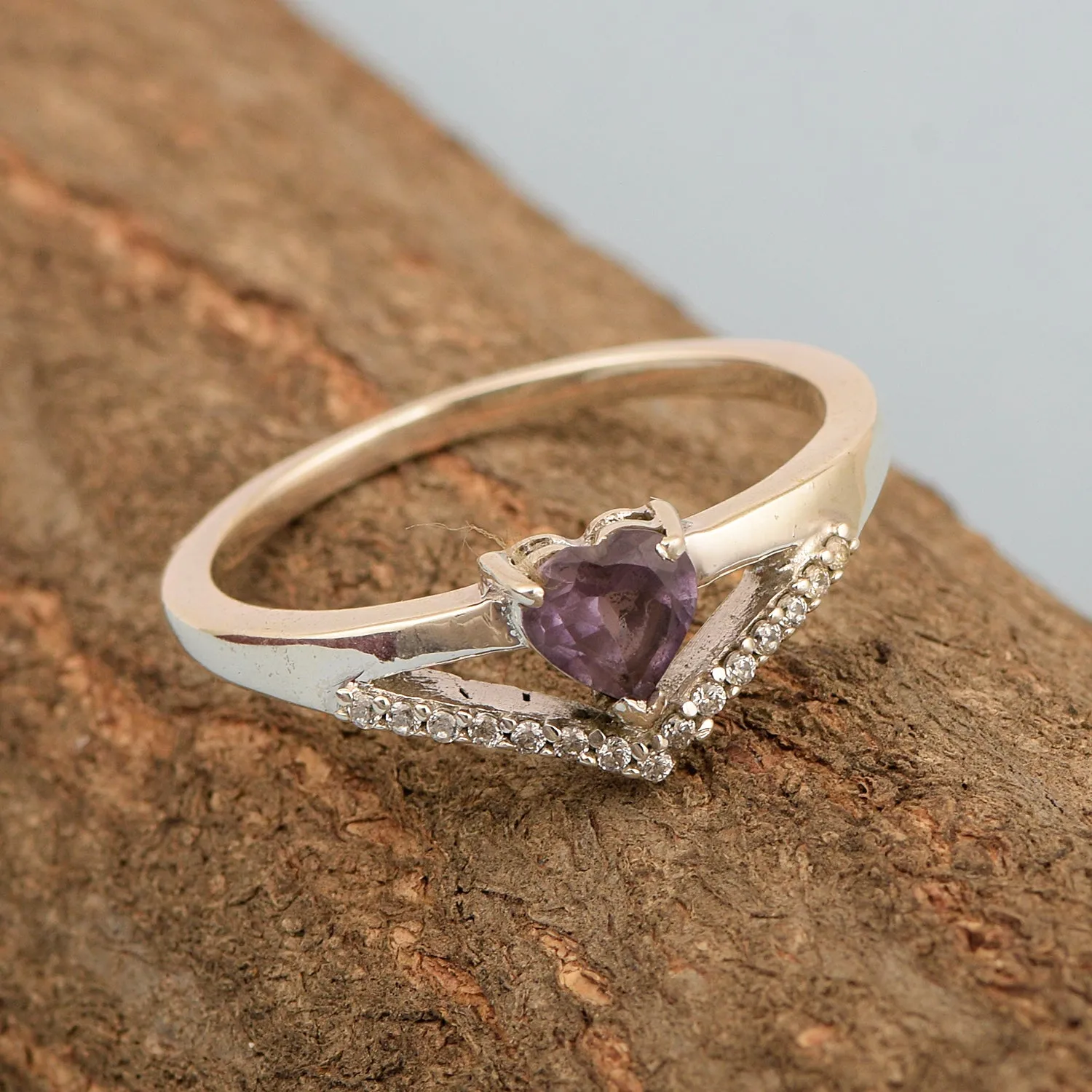Sterling Silver Love Heart Cut 5MM Amethyst Engagement Rings