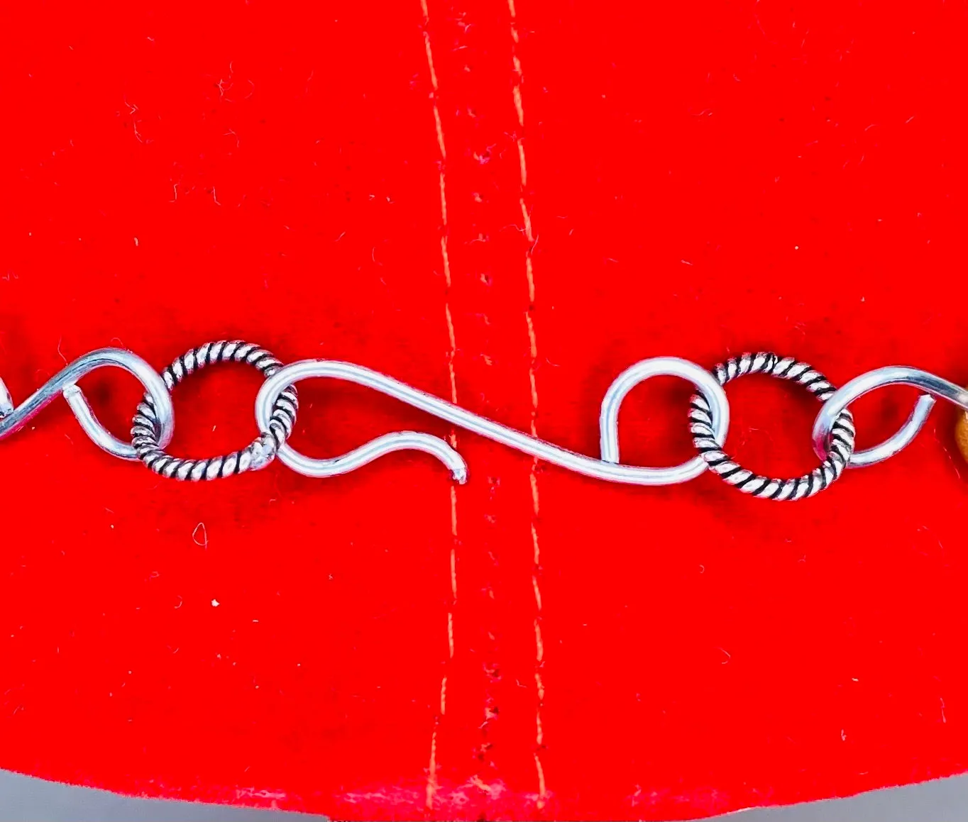 Swirls & Curls  #21009