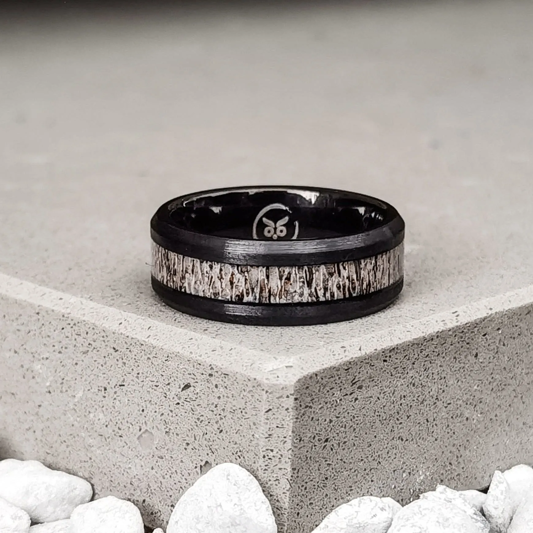 The Venom - Antler Men's Tungsten Ring