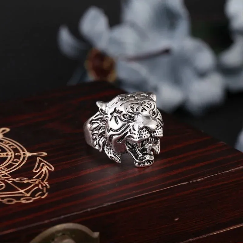 Tiger Rings Titanium Steel