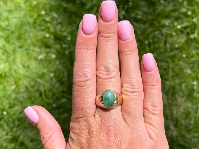 Treebark Textured Green Jade Ring - 14k Yellow Gold