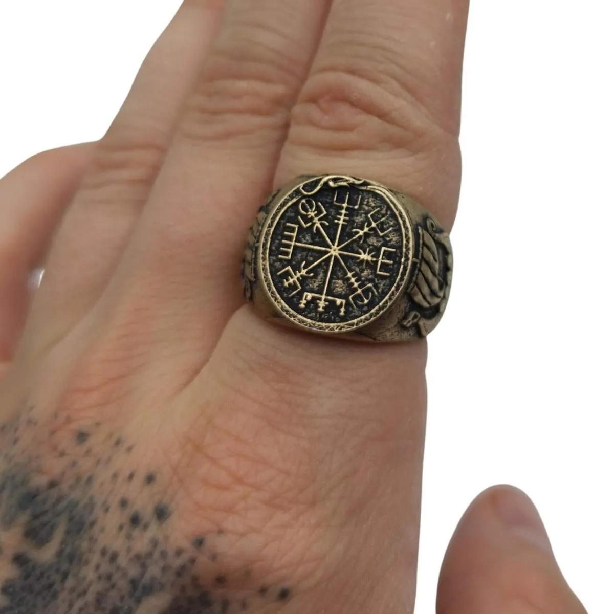 Vegvisir bronze signet ring