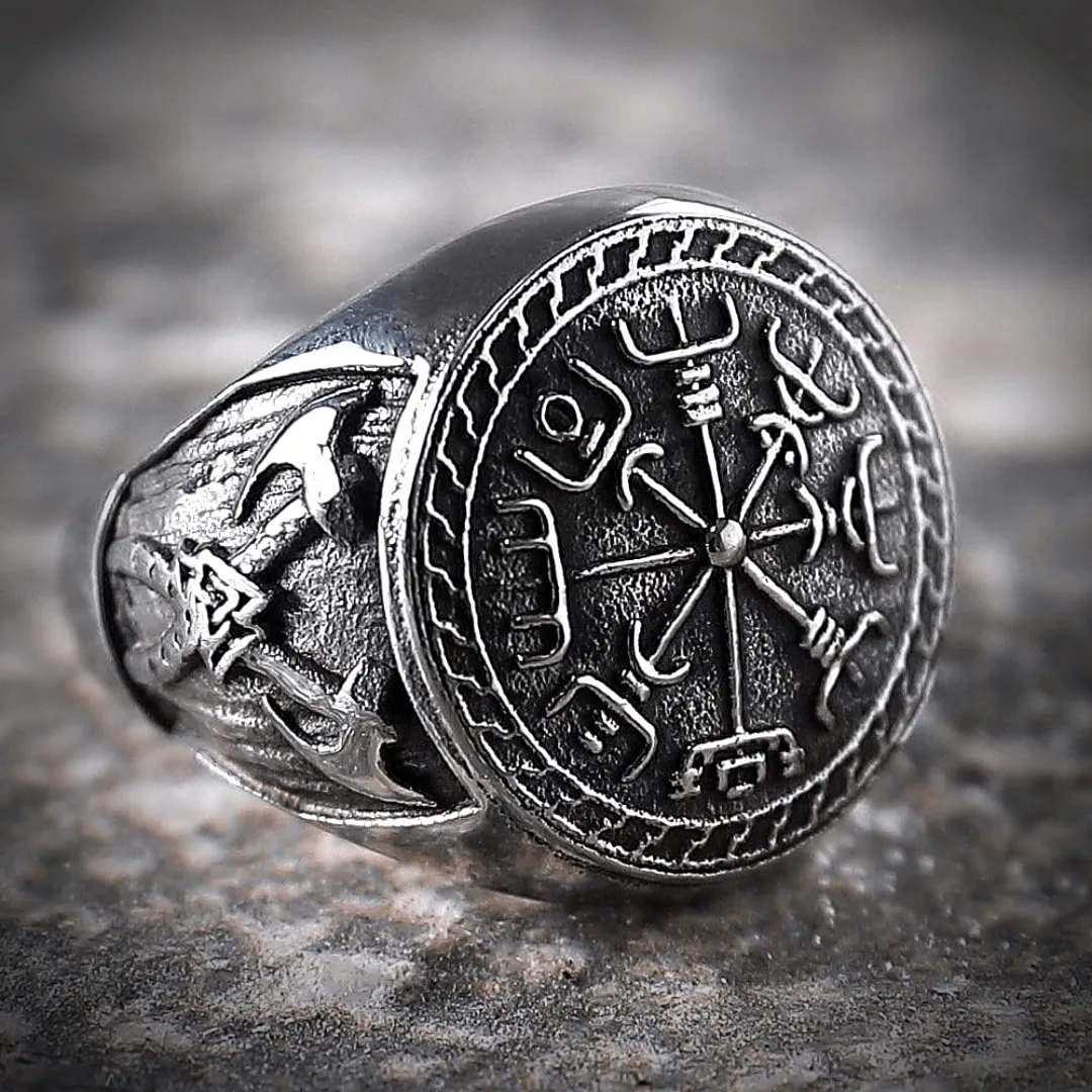 Viking Vegvisir Ring
