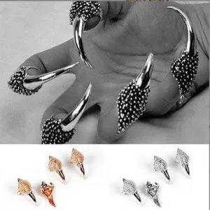 Vintage Falcon Claws Adjustable Nail Rings Plated in Silver: A Unique and Edgy Accessory for Goths, Metalheads, and Alternative Fashion Enthusiasts