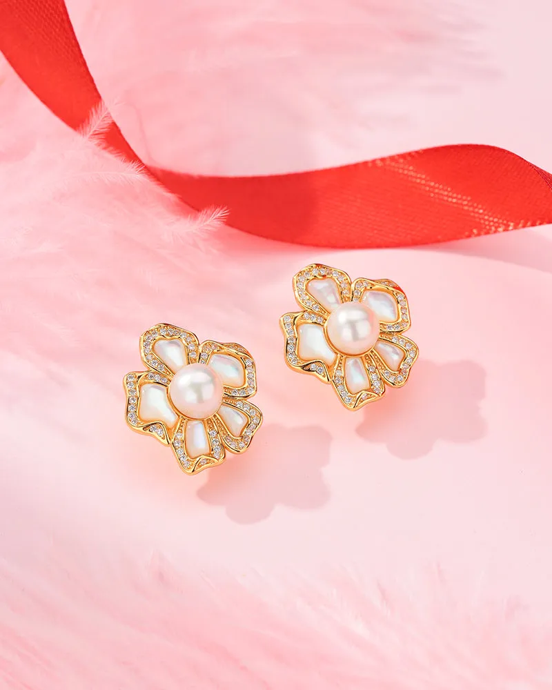 White Shell Flower Freshwater Pearl Earrings