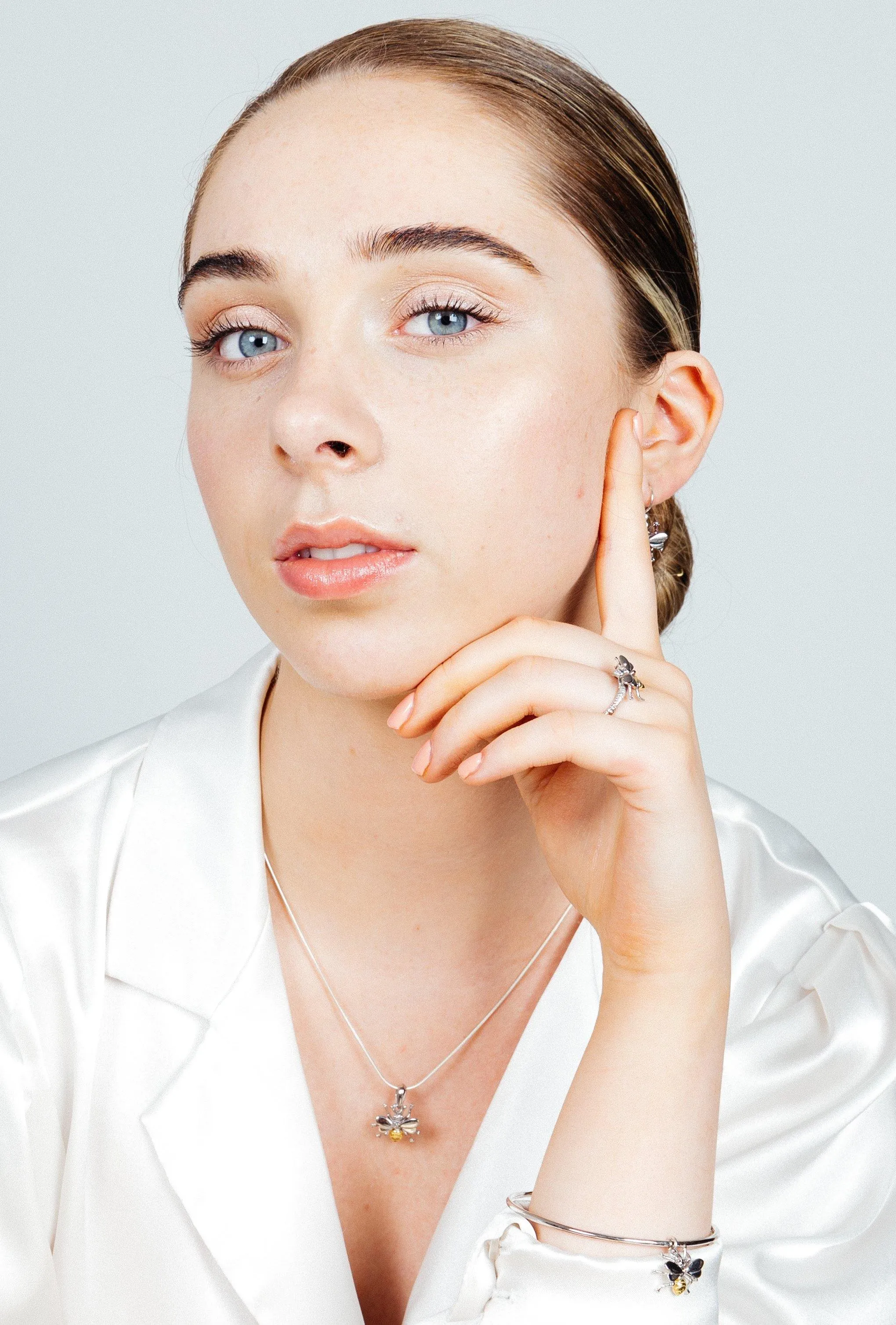 Wildlife Bee Ring Silver & Gold
