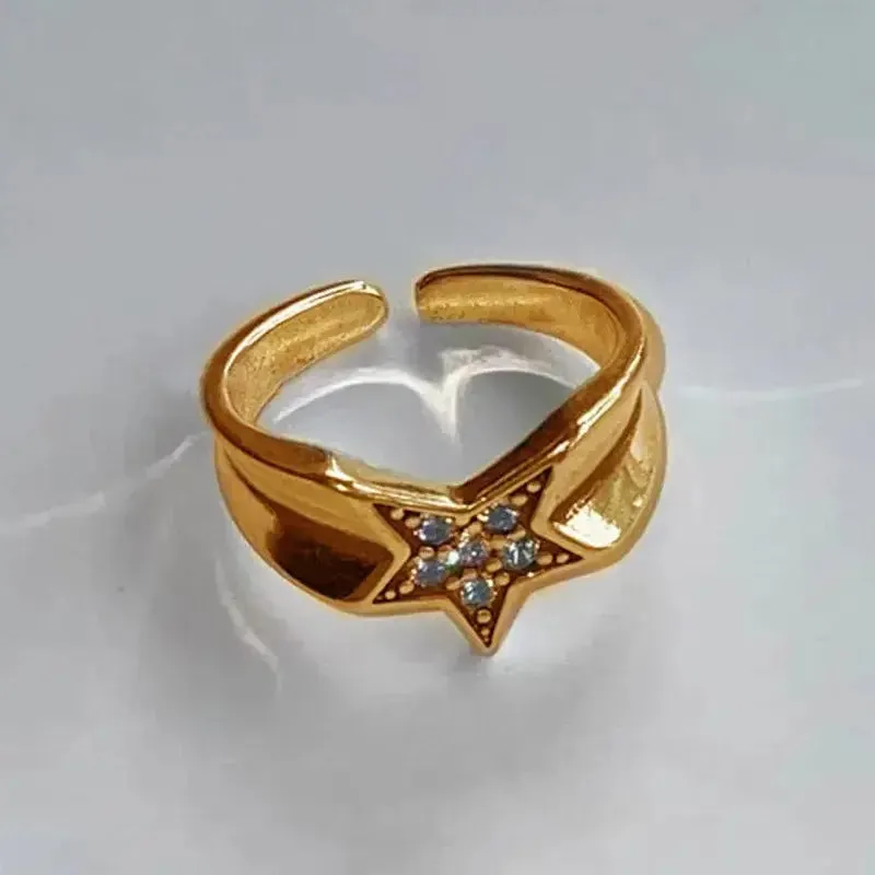 Y2K Star Adjustable Rings from the Y2K Streetwear Collection